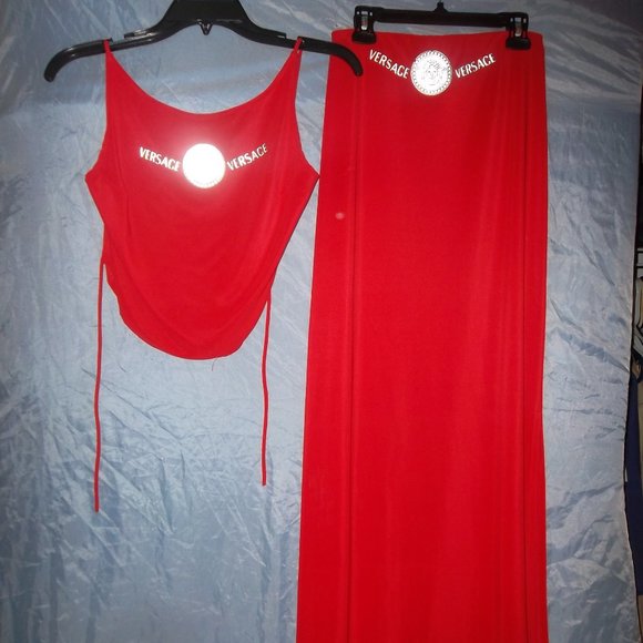 COPY-SHOWSTOPPING RED VERSACE  MED SEXY BEAUTY OUTFIT**MY APOGIES FOR MISTAKE - Picture 1 of 9